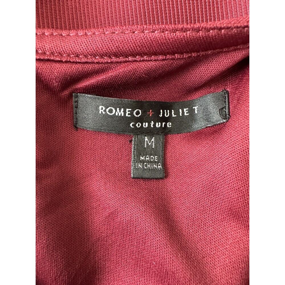 Romeo & Juliet Couture Dress In Wine Burgundy With Sequin Accent And Keyhole - Picture 9 of 11